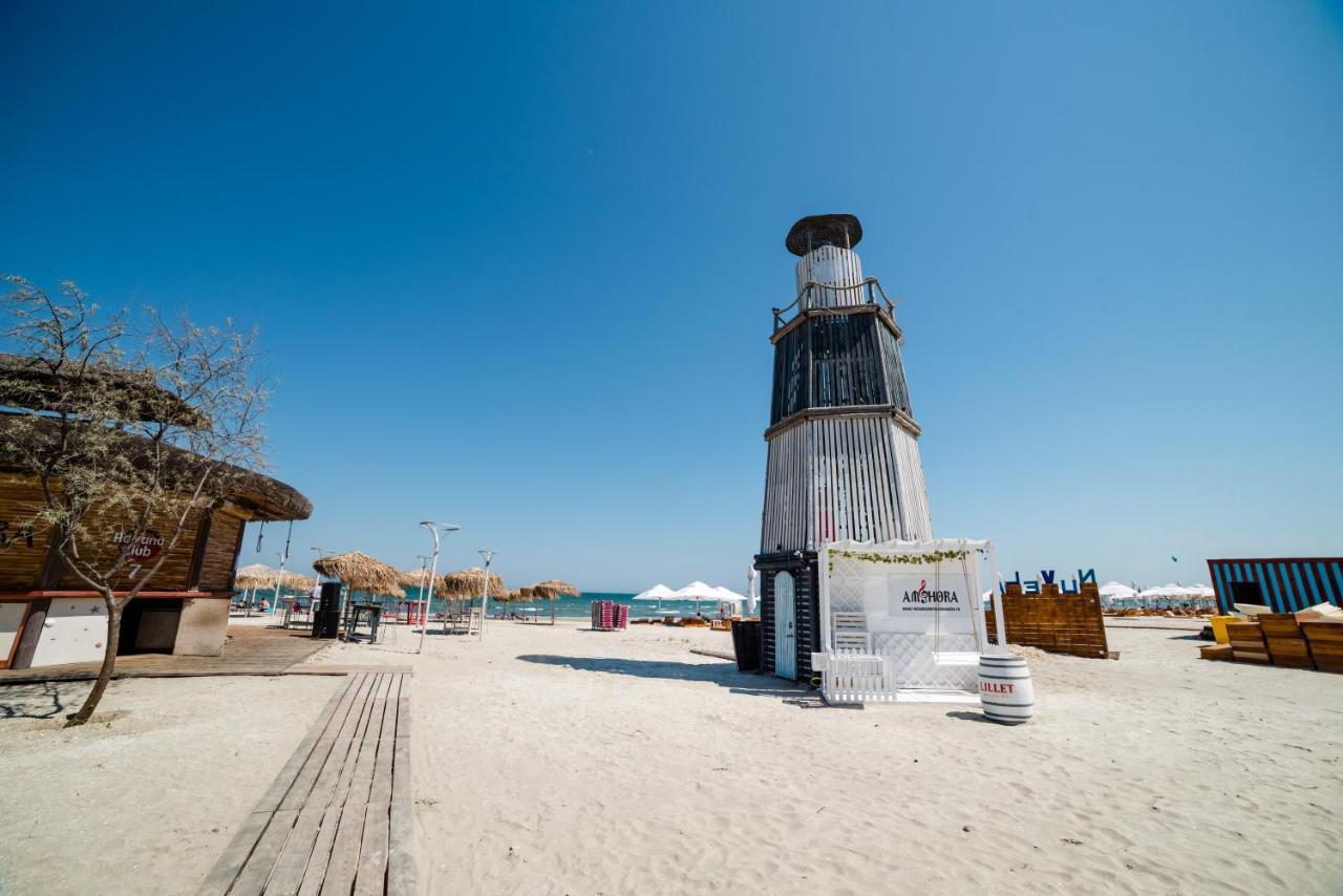 Derya Suites - Mamaia Nord Нэводари Экстерьер фото
