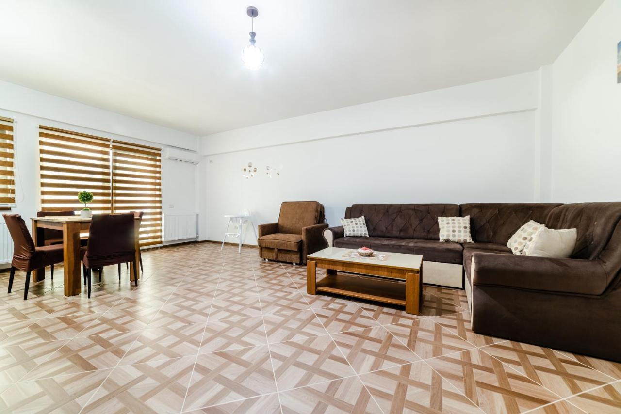 Derya Suites - Mamaia Nord Нэводари Экстерьер фото