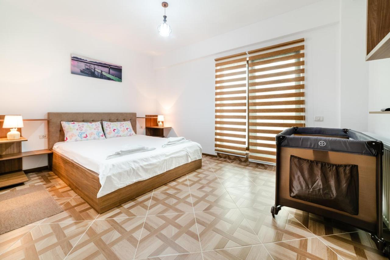 Derya Suites - Mamaia Nord Нэводари Экстерьер фото